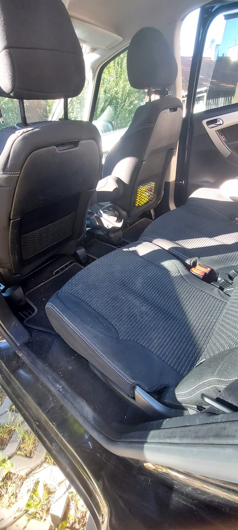 Rear cabin view